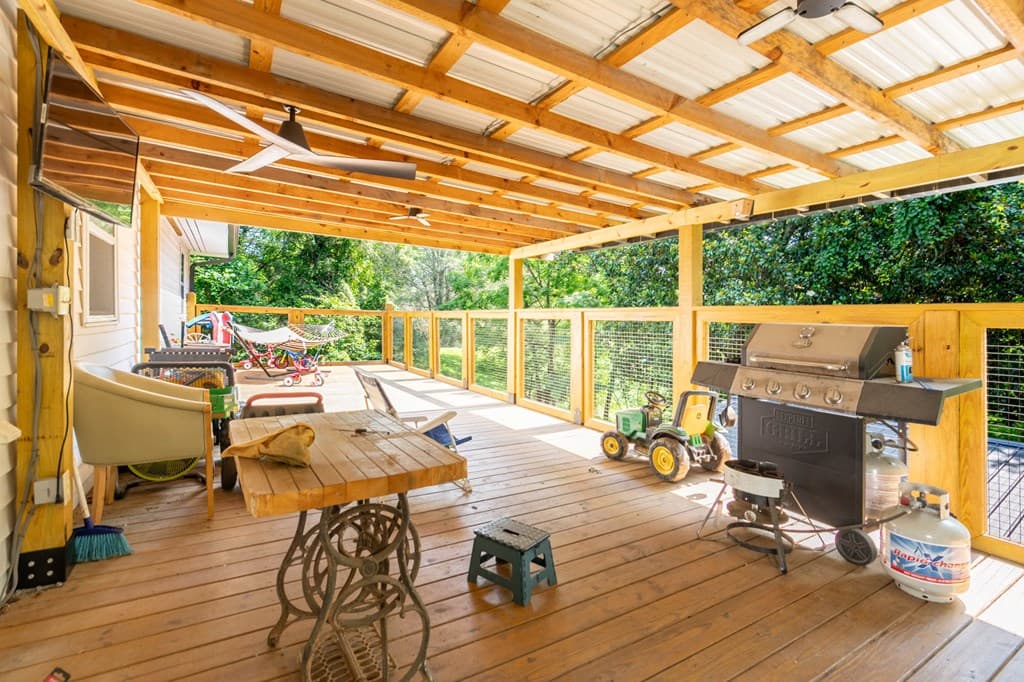 1737 Blue Ridge Drive, Blue Ridge GA 30513 - Photo