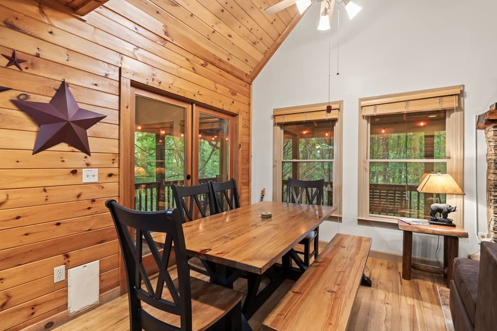 398 Mountain Tops Circle, Blue Ridge GA 30513 - Photo