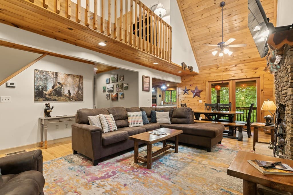 398 Mountain Tops Circle, Blue Ridge GA 30513 - Photo