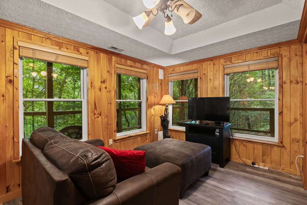398 Mountain Tops Circle, Blue Ridge GA 30513 - Photo