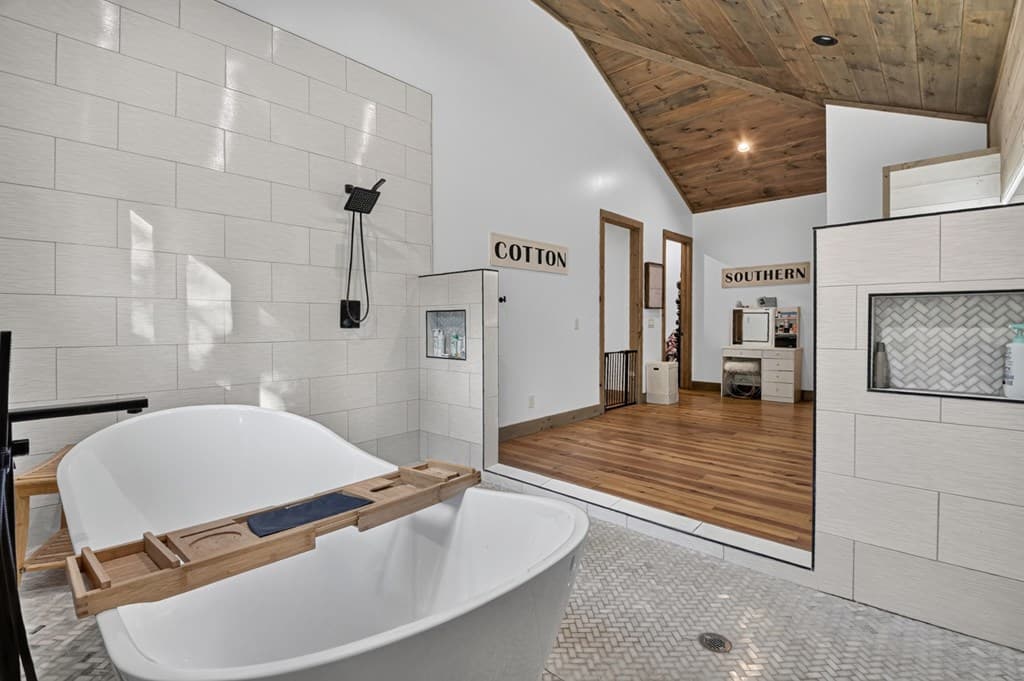60 Hiles Hatch Road, Blue Ridge GA 30513 - Photo