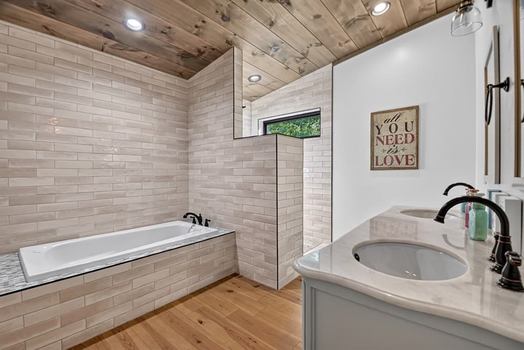 60 Hiles Hatch Road, Blue Ridge GA 30513 - Photo