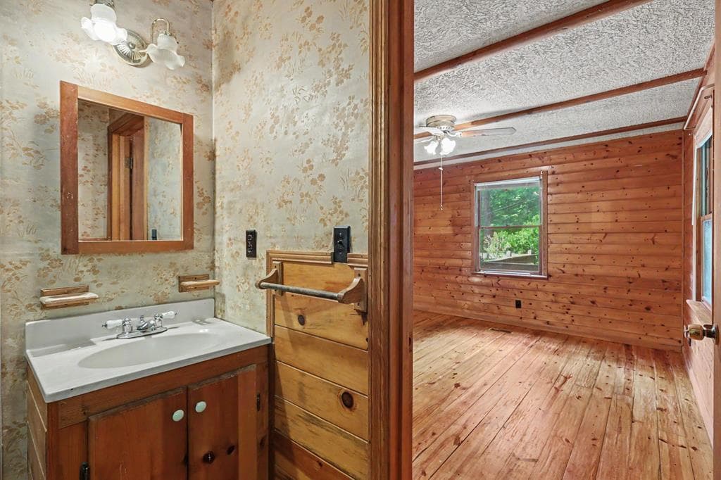 3477 Salem Road, Mineral Bluff GA 30559 - Photo