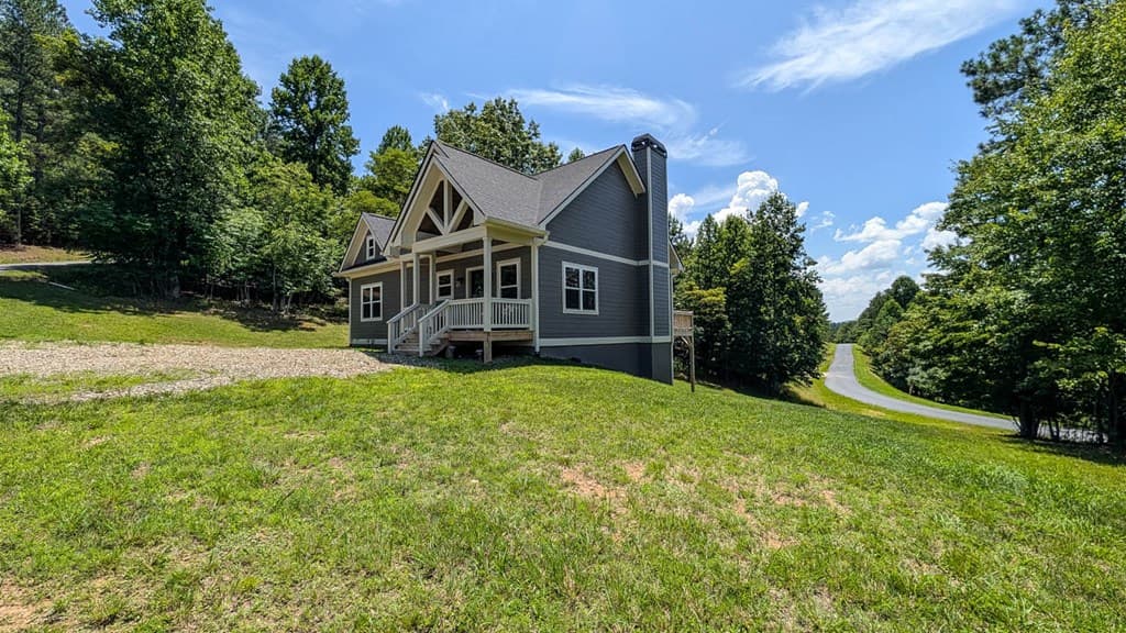 162 Barefoot Trail, Blairsville GA 30512 - Photo