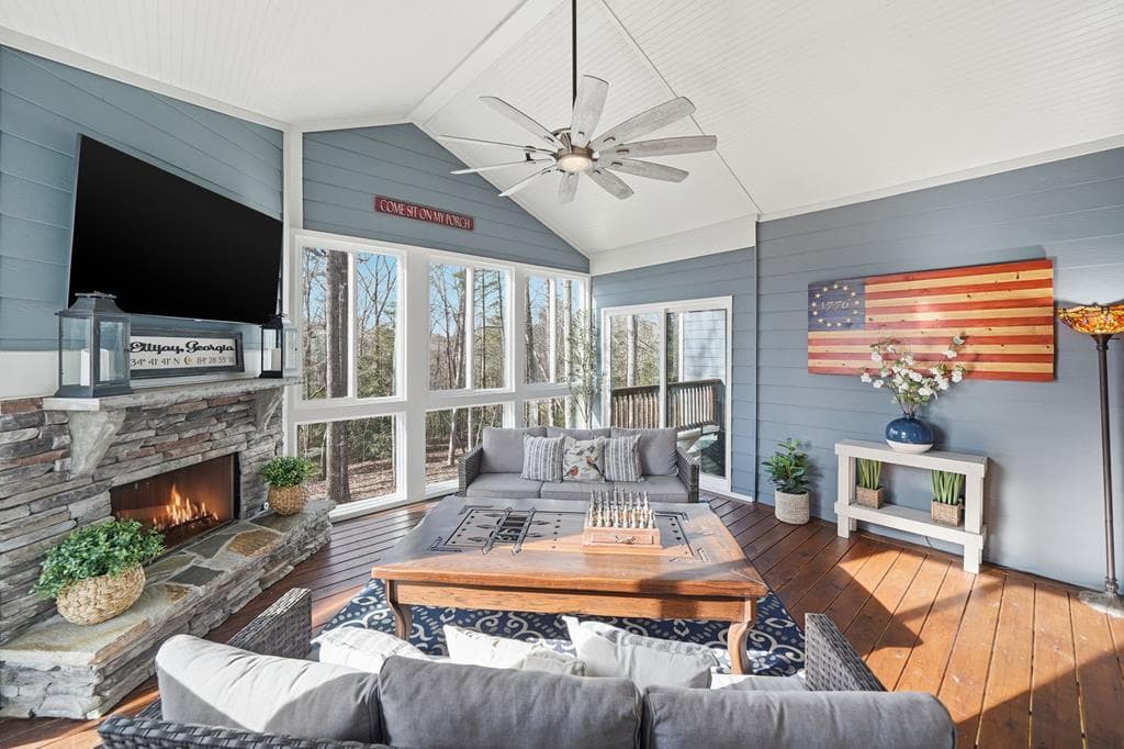 218 Highland Pointe Drive, Ellijay GA 30536 - Photo