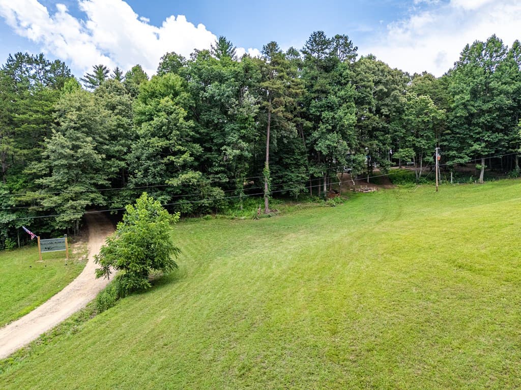 860 Holly Road, Murphy NC 28905 - Photo