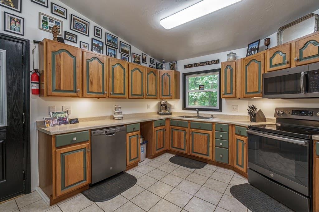 860 Holly Road, Murphy NC 28905 - Photo