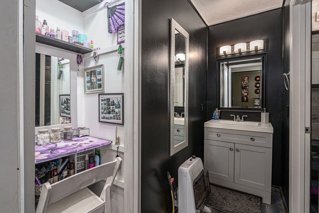 860 Holly Road, Murphy NC 28905 - Photo