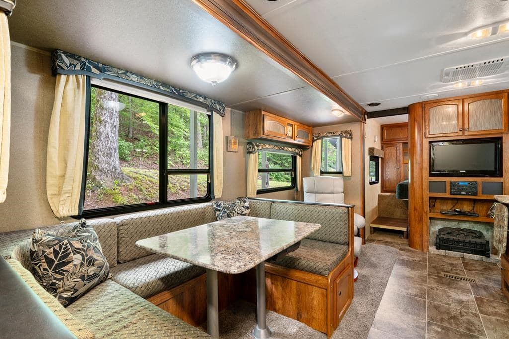 415 Peaceful Loop, Chatsworth GA 30705 - Photo