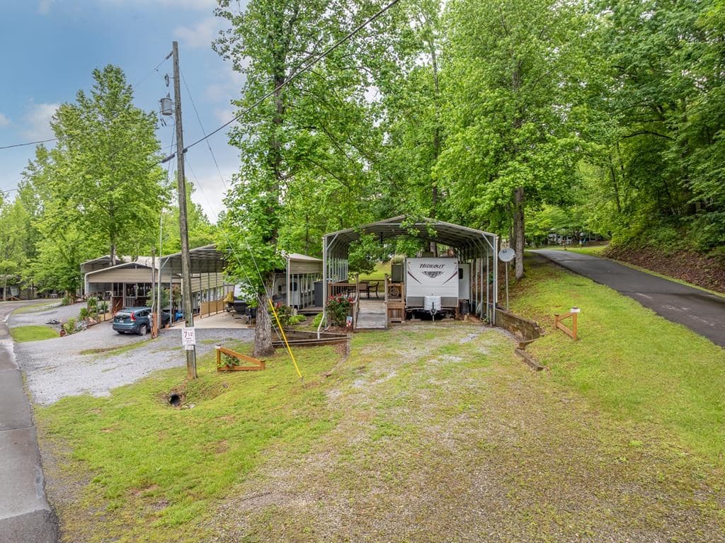 415 Peaceful Loop, Chatsworth GA 30705 - Photo
