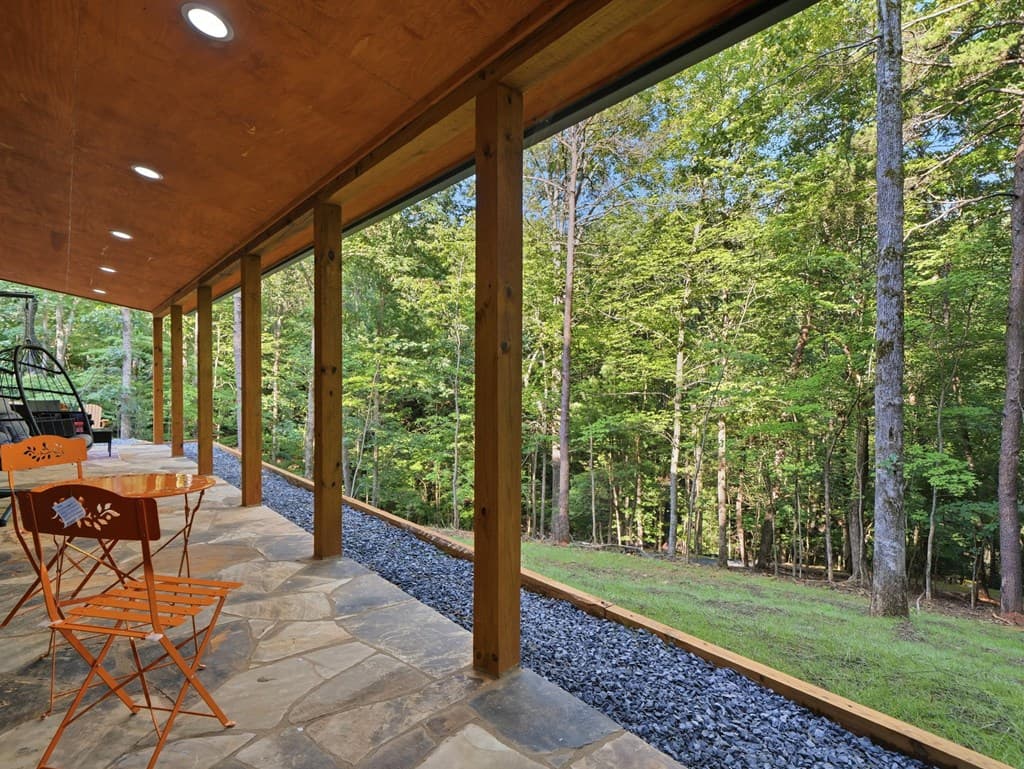 202 Jonquil Lane, Ellijay GA 30540 - Photo