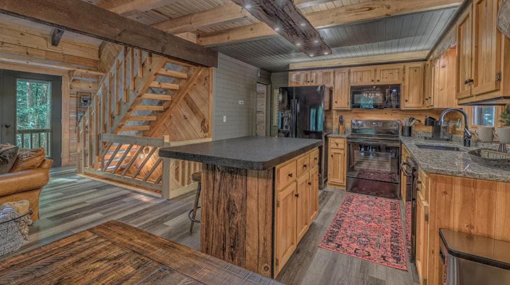 70 Stanley Creek Cross, Blue Ridge GA 30513 - Photo