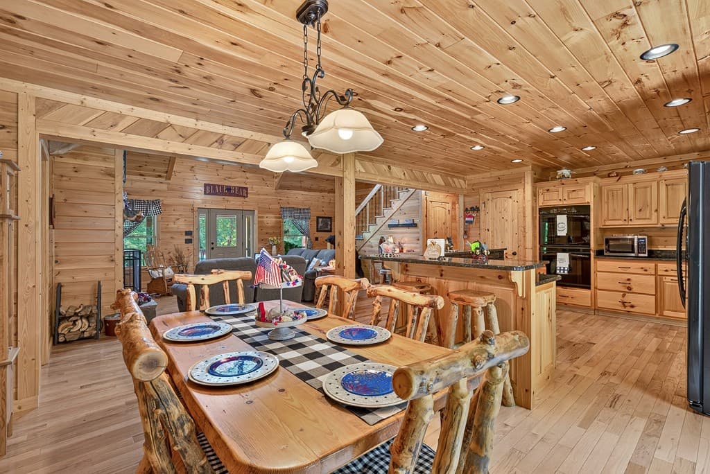 408 Mountain Creek Way, Ellijay GA 30536 - Photo
