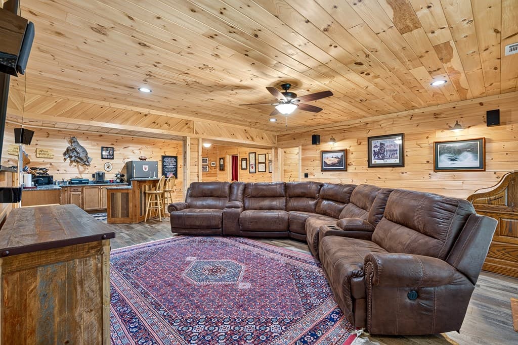 408 Mountain Creek Way, Ellijay GA 30536 - Photo