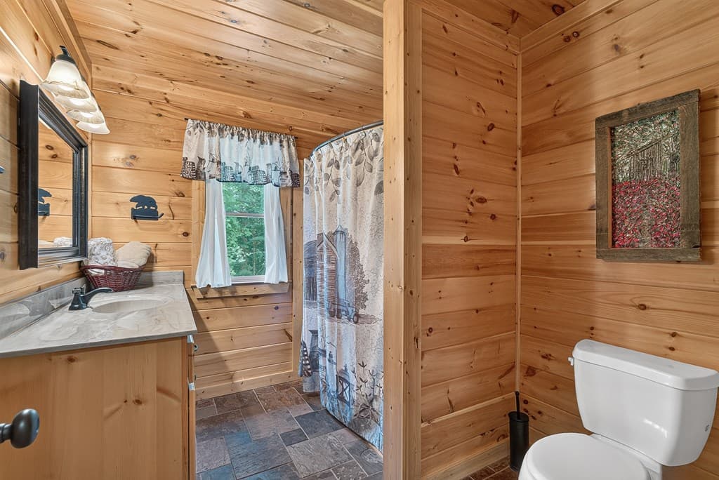 408 Mountain Creek Way, Ellijay GA 30536 - Photo