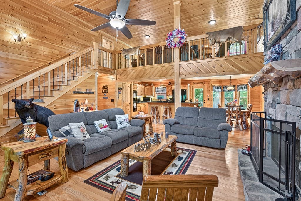 408 Mountain Creek Way, Ellijay GA 30536 - Photo