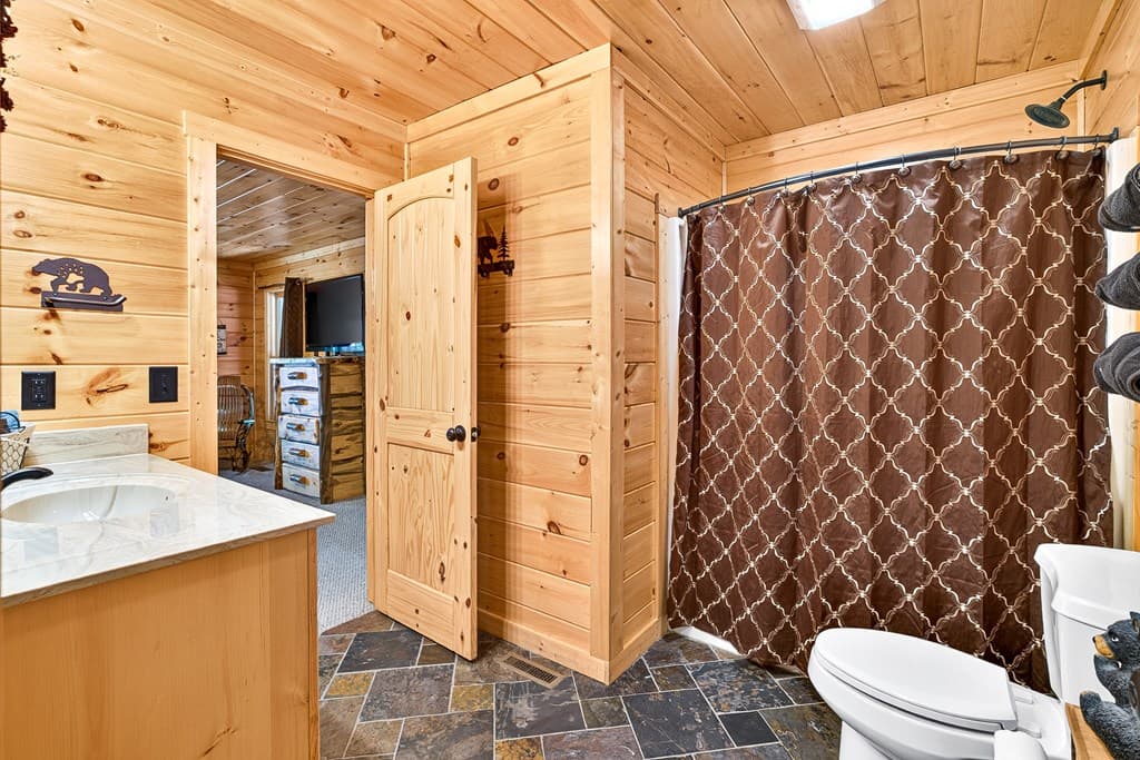408 Mountain Creek Way, Ellijay GA 30536 - Photo
