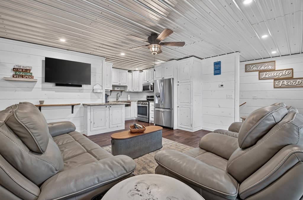 66 Rome Point, Blue Ridge GA 30513 - Photo