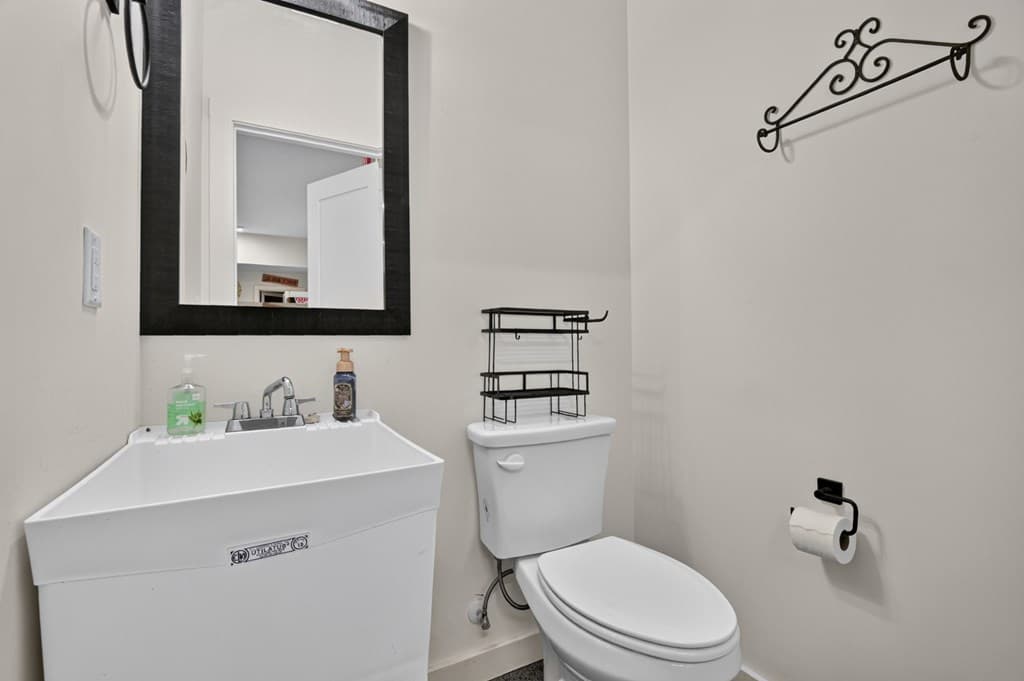 66 Rome Point, Blue Ridge GA 30513 - Photo
