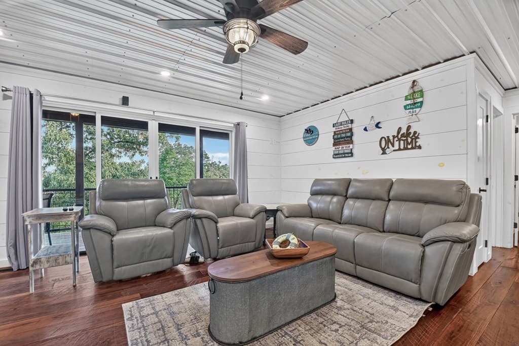 66 Rome Point, Blue Ridge GA 30513 - Photo