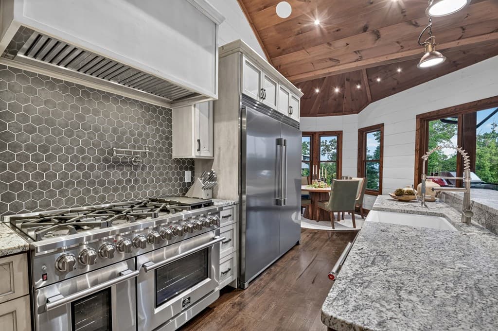 66 Rome Point, Blue Ridge GA 30513 - Photo