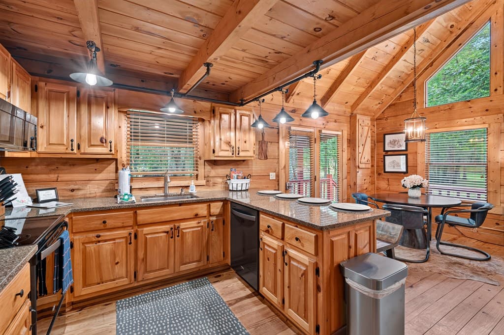 200 Dusty Bryson Drive, Suches GA 30572 - Photo
