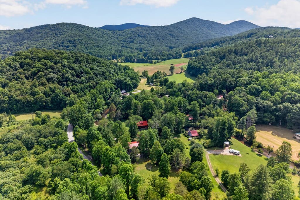200 Dusty Bryson Drive, Suches GA 30572 - Photo