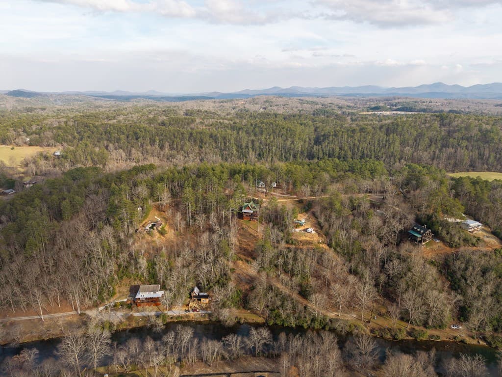 21-235 Riverview Circle, Blue Ridge GA 30513 - Photo