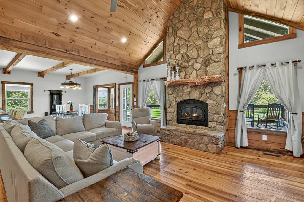 777 Hamby Road, Blue Ridge GA 30513 - Photo