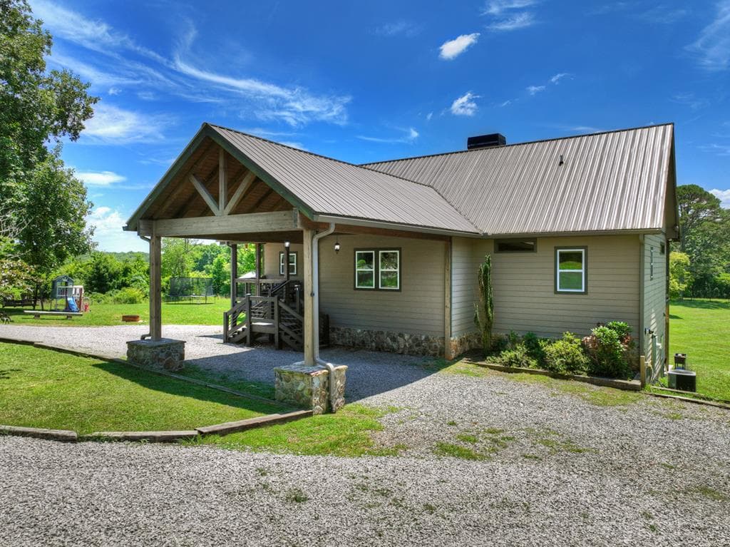 777 Hamby Road, Blue Ridge GA 30513 - Primary photo