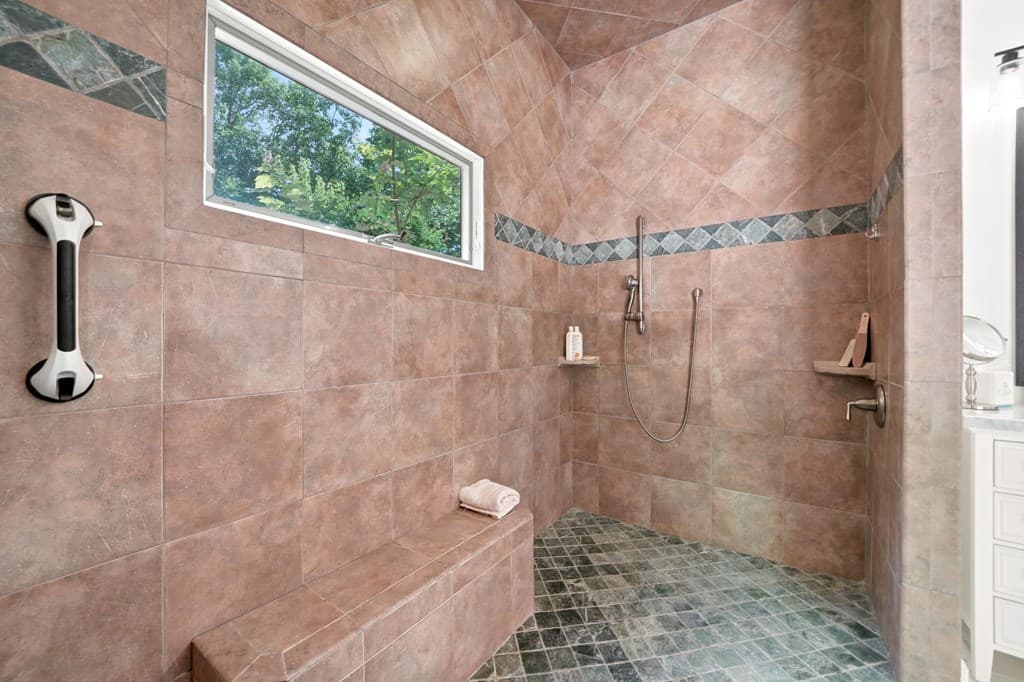 714 Clearview Drive, Talking Rock GA 30175 - Photo