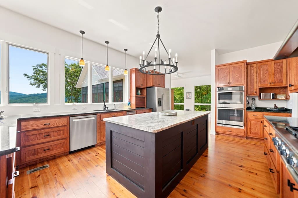 714 Clearview Drive, Talking Rock GA 30175 - Photo