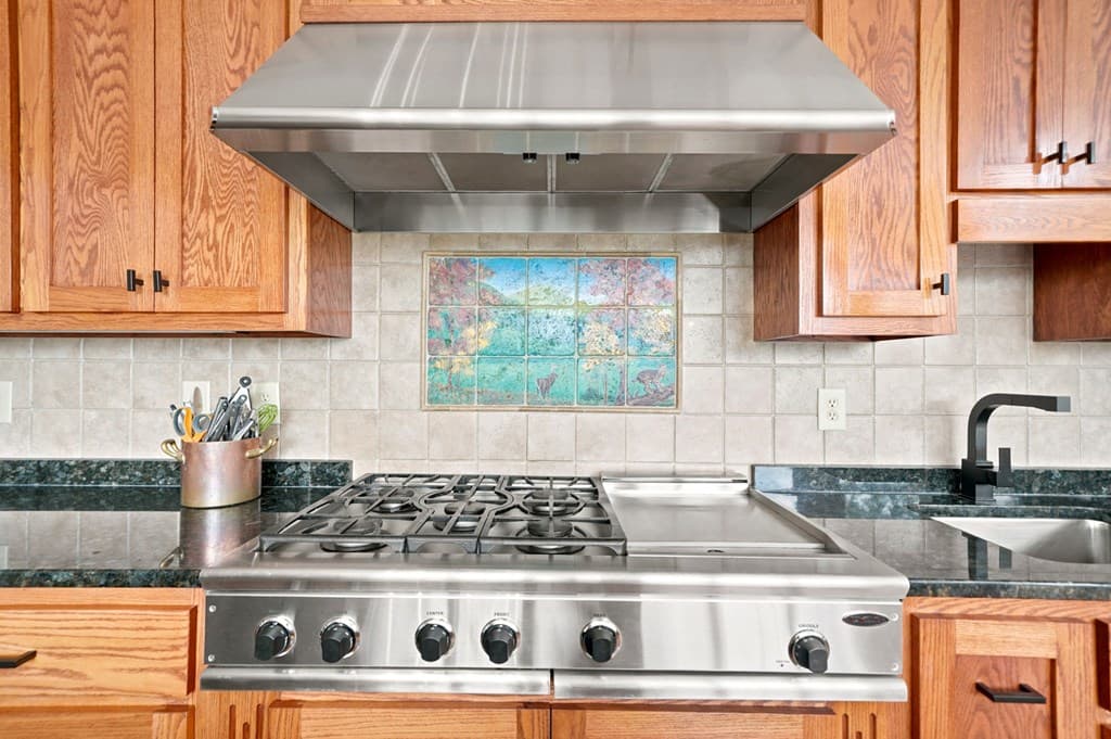 714 Clearview Drive, Talking Rock GA 30175 - Photo