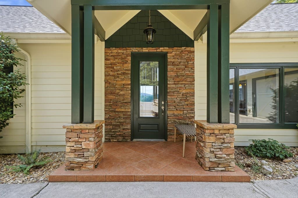 714 Clearview Drive, Talking Rock GA 30175 - Photo