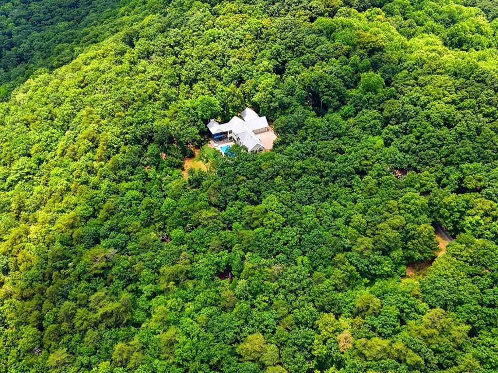 714 Clearview Drive, Talking Rock GA 30175 - Photo