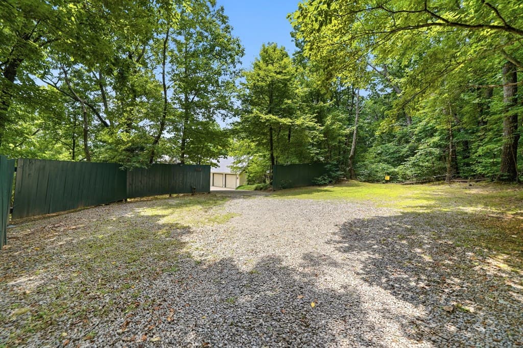 714 Clearview Drive, Talking Rock GA 30175 - Photo