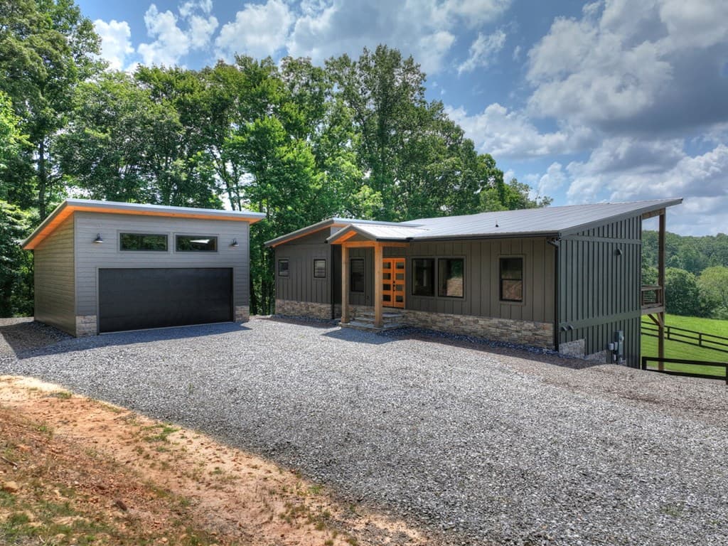 246 Bearden Farm Overlook, Blue Ridge GA 30513 - Photo