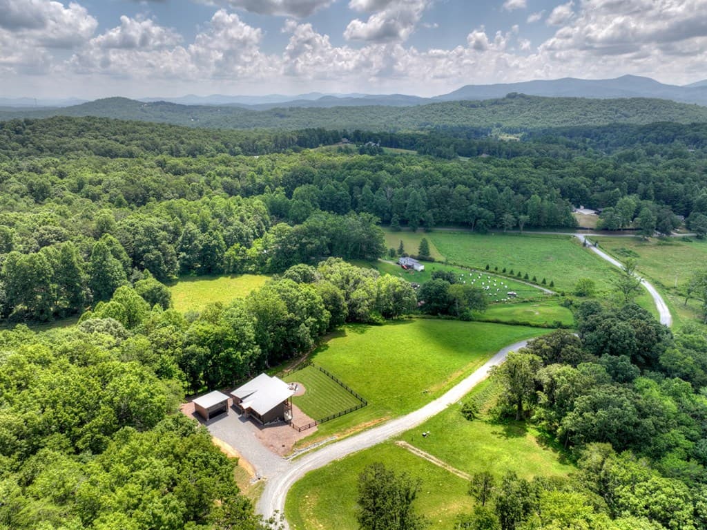 246 Bearden Farm Overlook, Blue Ridge GA 30513 - Photo