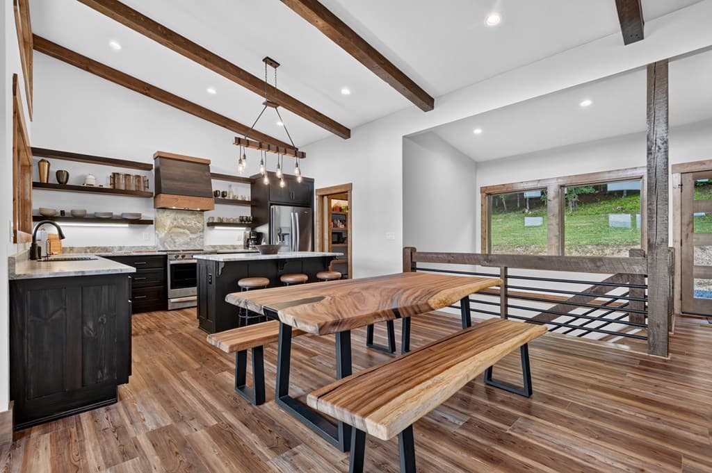 246 Bearden Farm Overlook, Blue Ridge GA 30513 - Photo