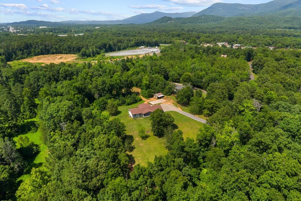 253 Love Drive, Chatsworth GA 30705 - Photo