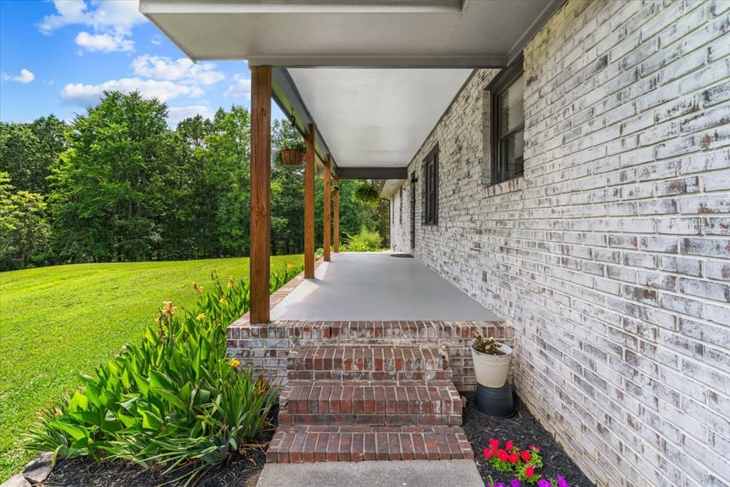253 Love Drive, Chatsworth GA 30705 - Photo