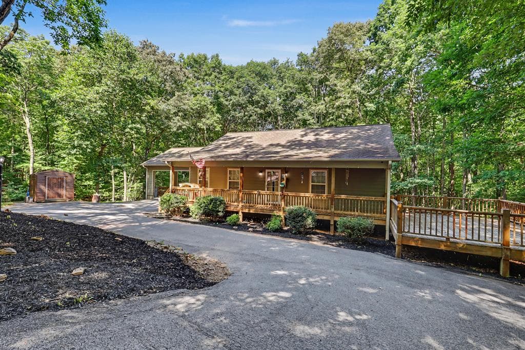 55 Rolling Oaks Road, Murphy NC 28906 - Primary photo