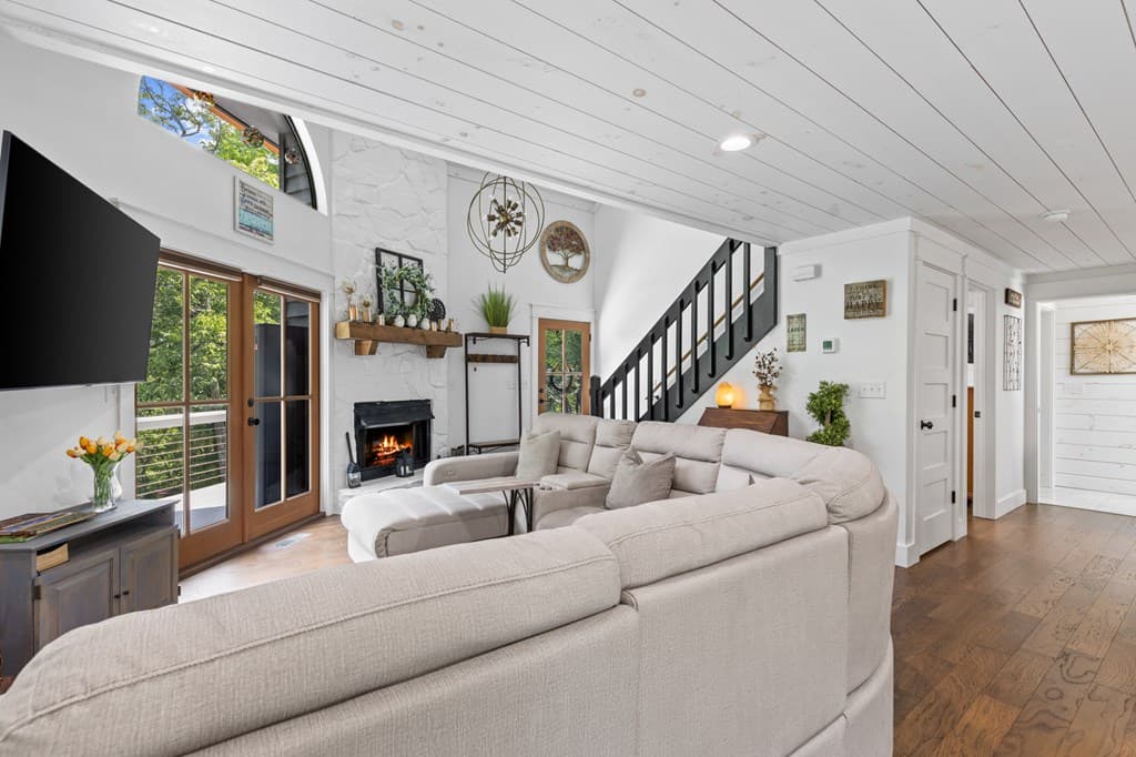 74 Valley Drive, Ellijay GA 30536 - Photo