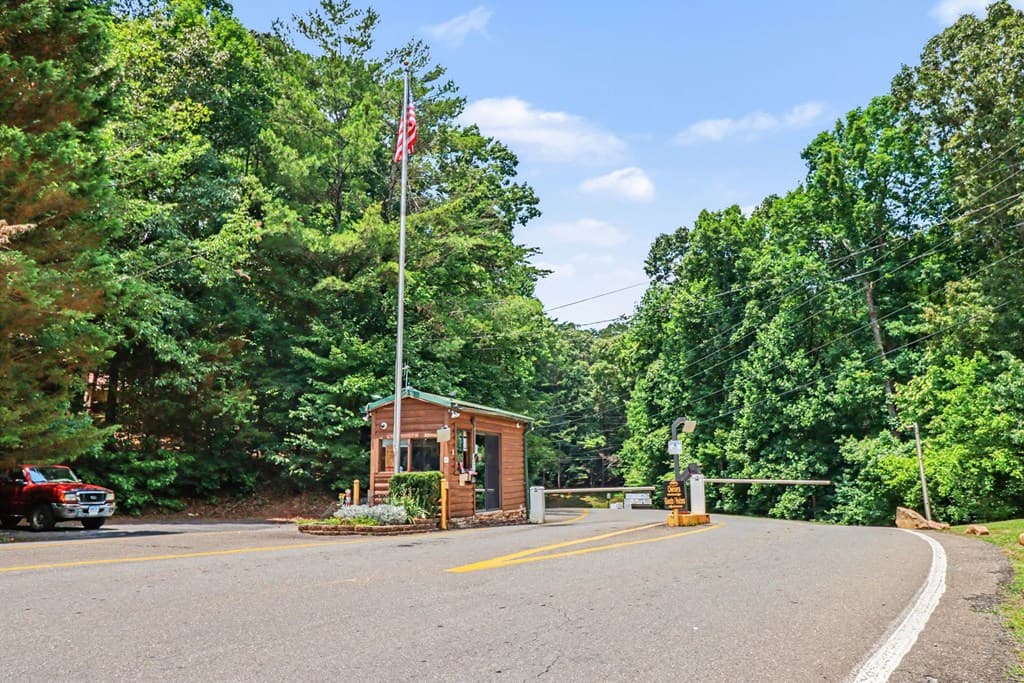 148 Alcan Way, Ellijay GA 30540 - Photo