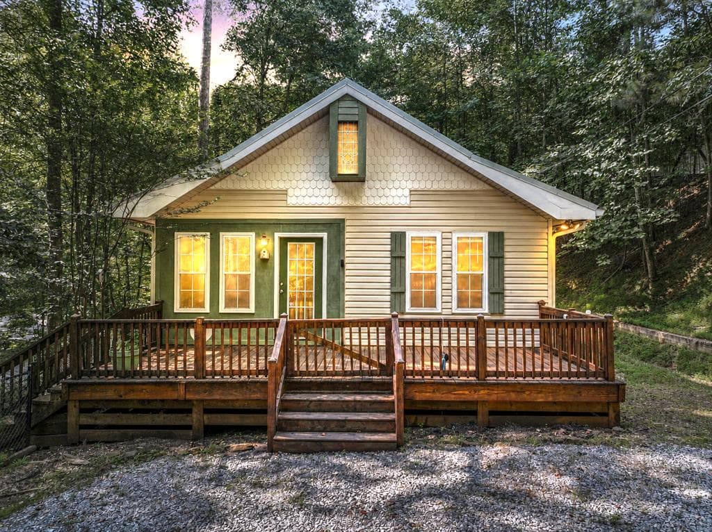 158 Bamby Lane, Ellijay GA 30540 - Primary photo