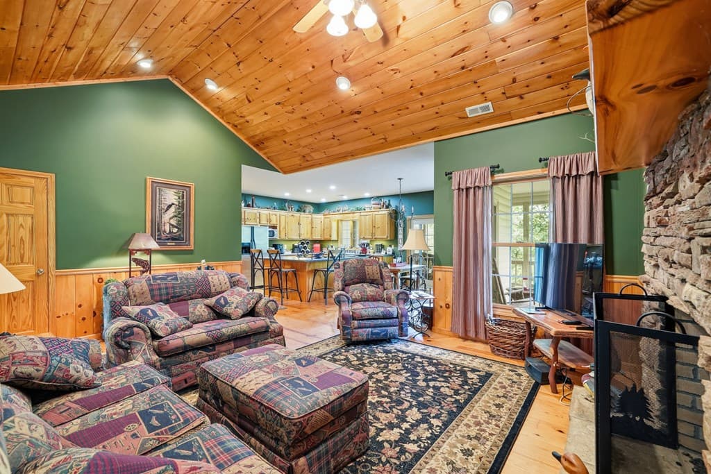 51 Hightower Trail, Hiawassee GA 30546 - Photo