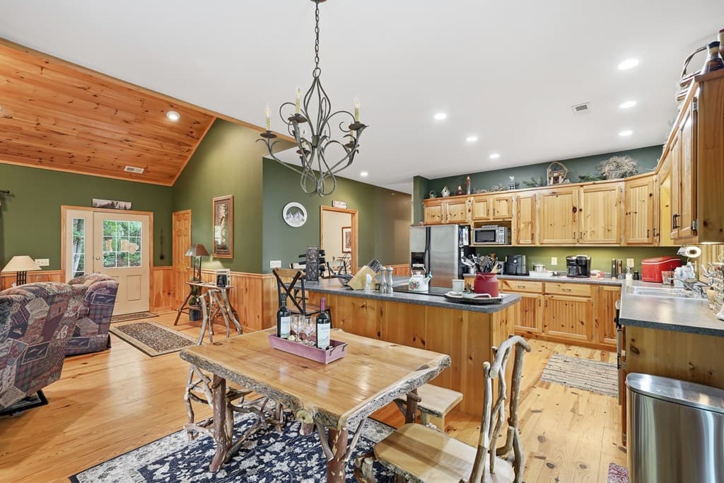 51 Hightower Trail, Hiawassee GA 30546 - Photo