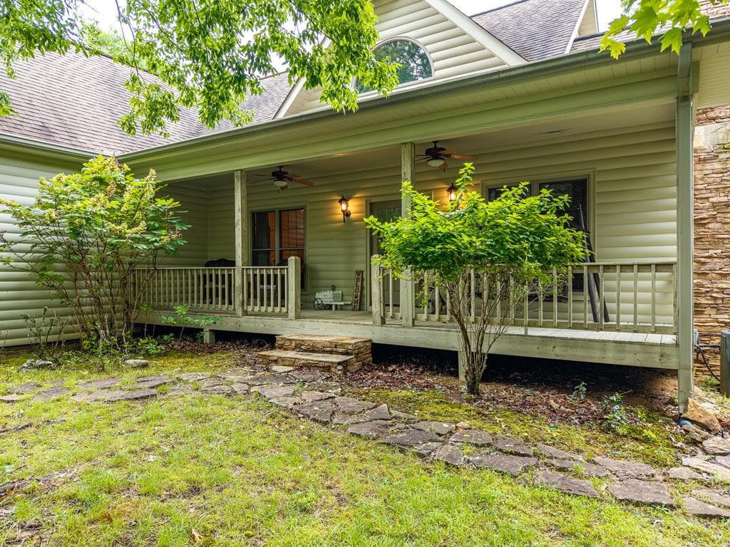 51 Hightower Trail, Hiawassee GA 30546 - Photo