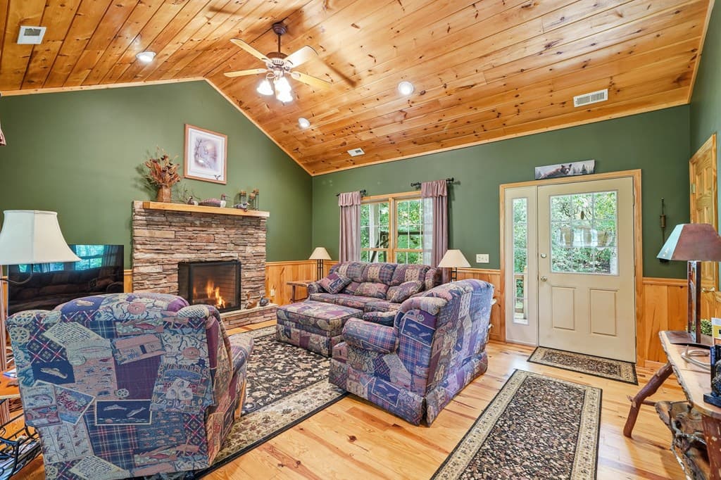 51 Hightower Trail, Hiawassee GA 30546 - Photo