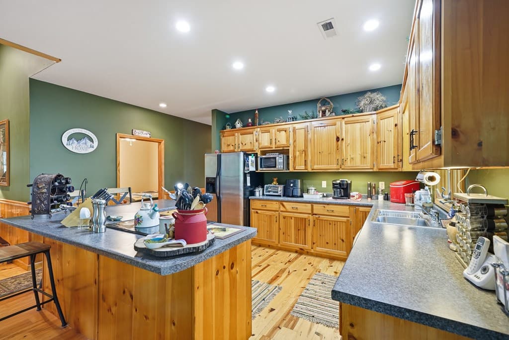 51 Hightower Trail, Hiawassee GA 30546 - Photo